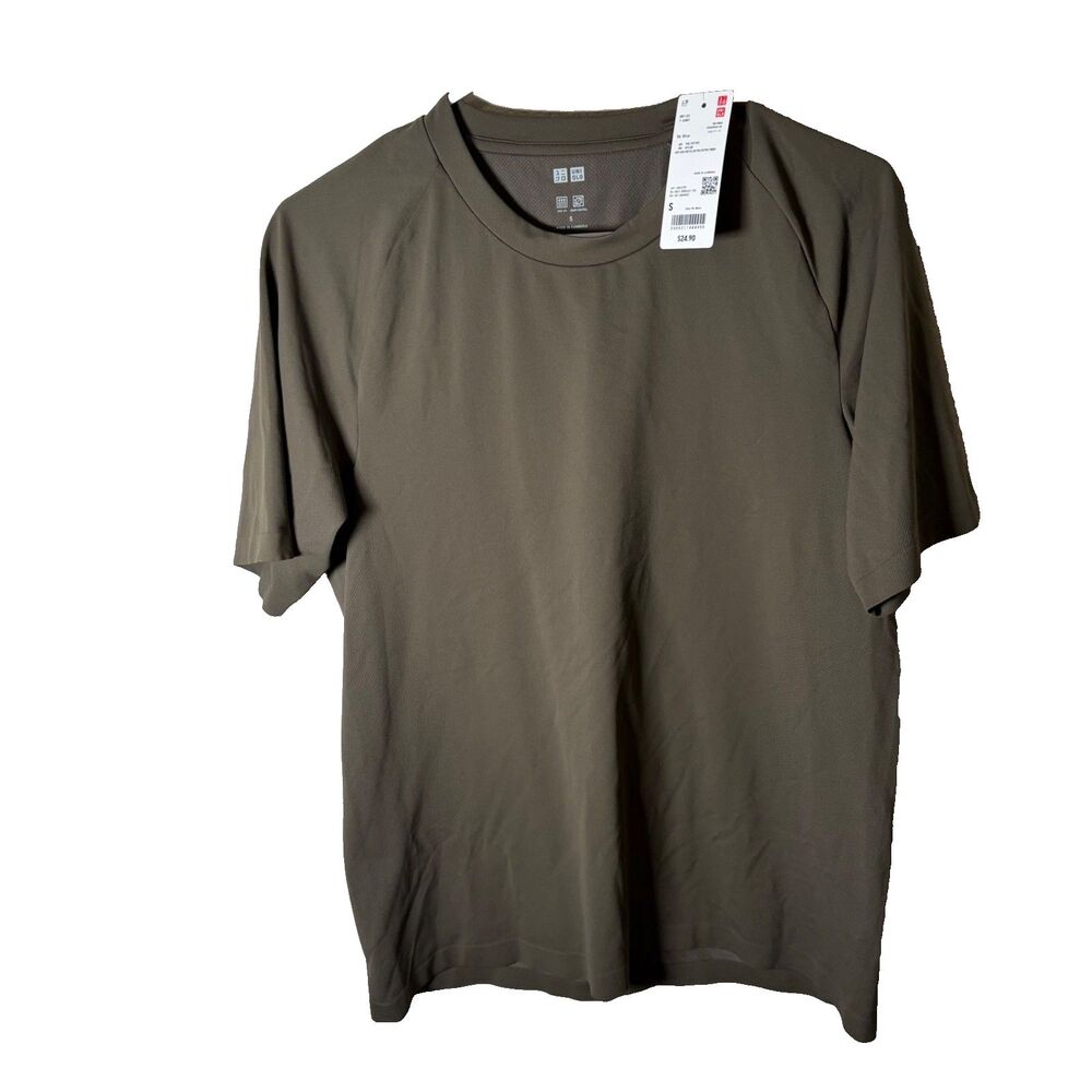 Uniqlo T-Shirt Men's Small Short Sleeve Green Crew Neck Athletic Lightweight